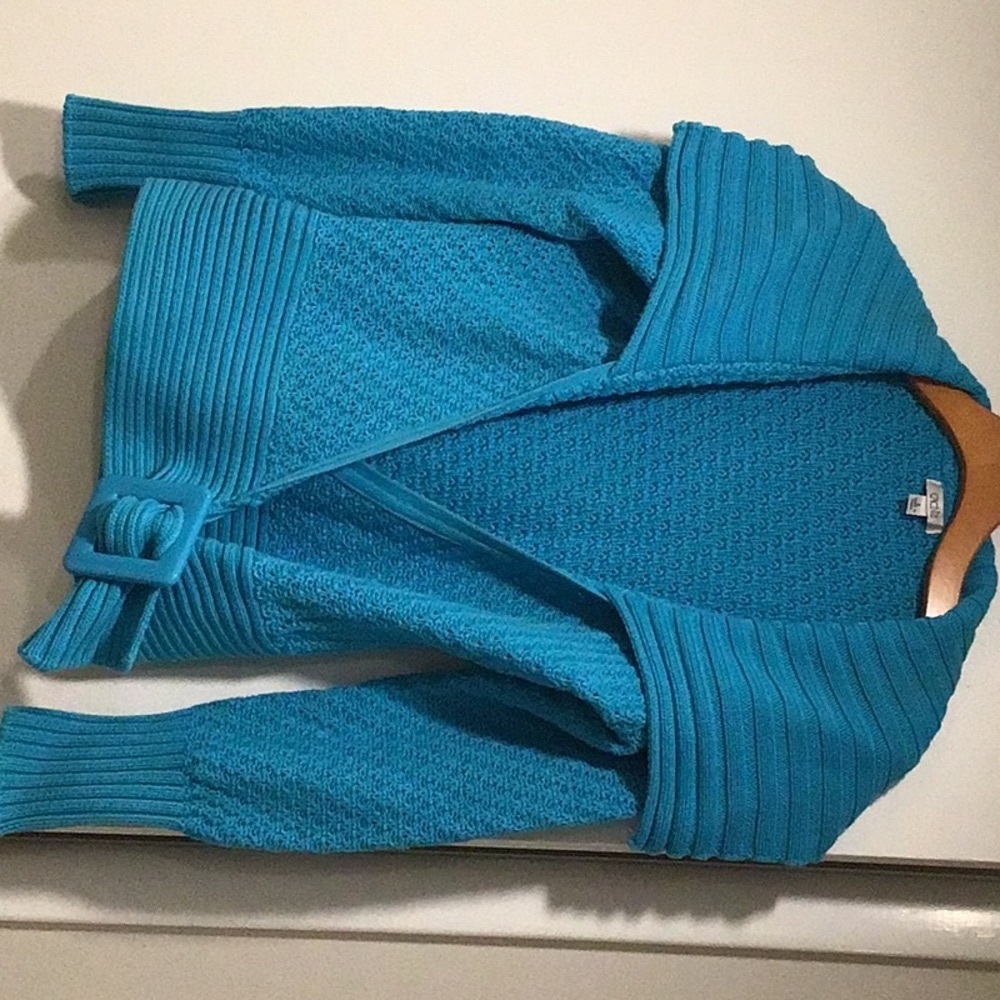 Cache sweater